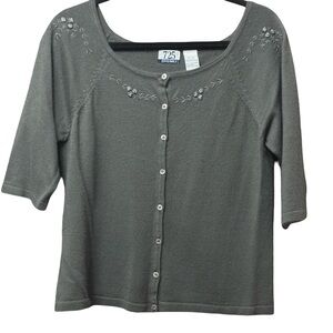 725 Levi’s Olive Green Embroidered Cardigan | XLG | Button Front